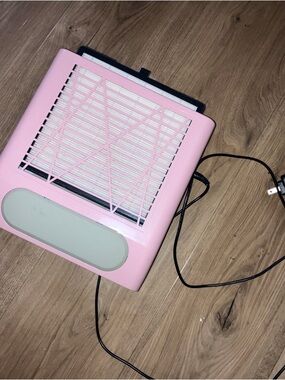 Pink nail dust collector
